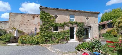 Maison Irondas - Chambre d'hôtes - Saint-Pierre-d'Aurillac