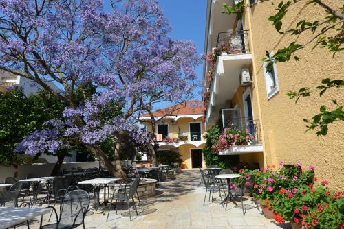 Marie Hotel 3