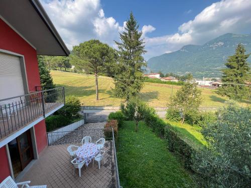 Casa Rossa al Lago - Apto grande primo piano