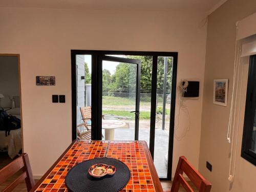 La Napolitana y La Catalana near Martín Miguel de Güemes International Airport