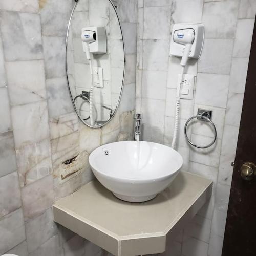 Suite con 2 recamaras,2mini splits, Parking Wifi 100 mb, cocina