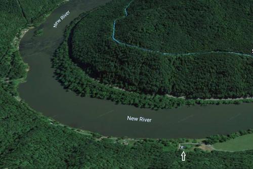 Riverfront Property in NRG National Park near Sandstone Falls- Wi-Fi, Pet-Friendly