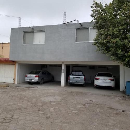 Suite con 2 recamaras,2mini splits, Parking Wifi 100 mb, cocina in Ciudad Valles, Mexico