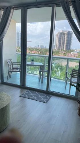 Cozy newly furnished apartment , on the 6th floor. in Spiaggia Golden Beach