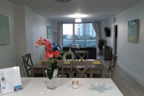 Cozy newly furnished apartment , on the 6th floor. in Spiaggia Golden Beach