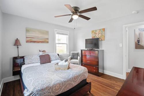 Private House + Yard Central Location to all RVA Private House + Yard Central Location to all RVA