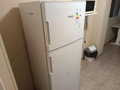 Las Heras 361 near 테니엔테 헤네랄 벤하민 마티엔소 국제공항