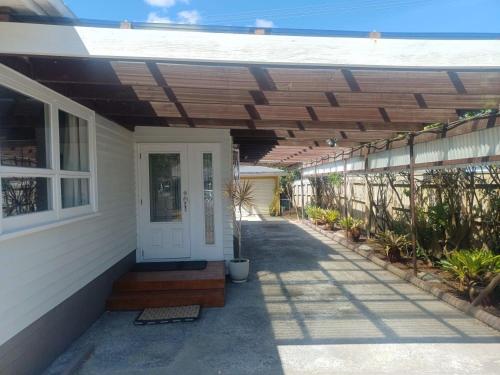 cosy home in New Lynn in New Lynn
