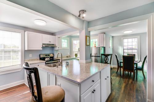 Relaxation Haven on the Shore near Choptank River - Self Catering, a Family n Group Favor thumb 3