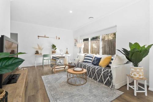 Fishermans Beach Escape