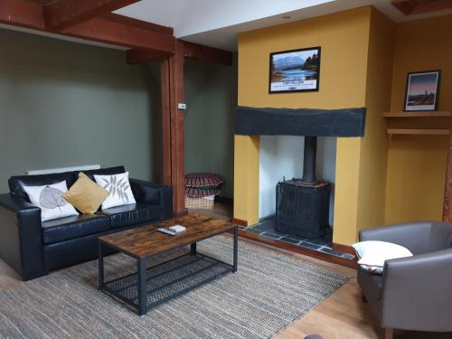 2 bedrooms, 4 beds