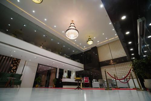 ล็อบบี้, Royal Bliss in รุกันปุระ