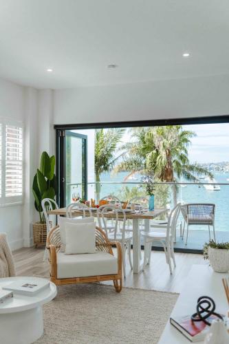 Peach Apartment at Palm View Collective - image 9