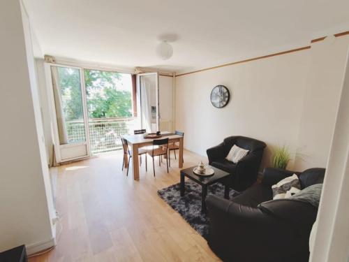 Appartement cosy et moderne - Location saisonnière - Bobigny