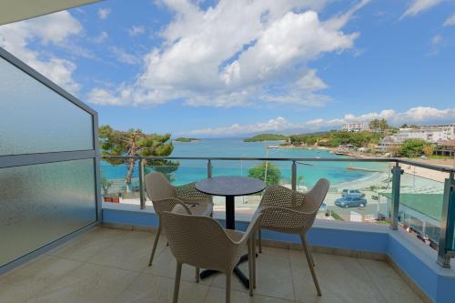 Hotel Esmerald Ksamil - image 2