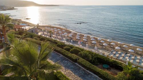Alexander Beach Hotel & Village Resort - image 12