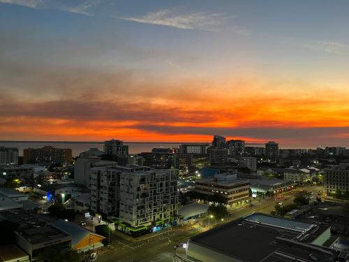 Darwin City Suites with Harbour View — other in 43B Knuckey Street 1321, Darwin, 0800, Australia