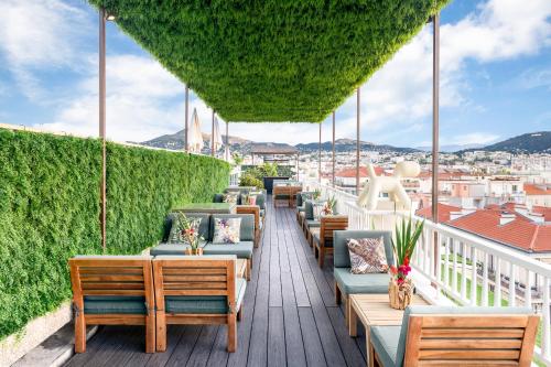 Hotel Gounod Fully Renovated - image 3