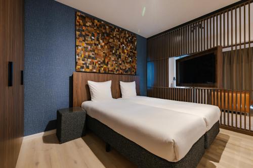 1 double bed