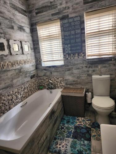 16 on Main Arniston PET-FRIENDLY, Arniston (photo 3)