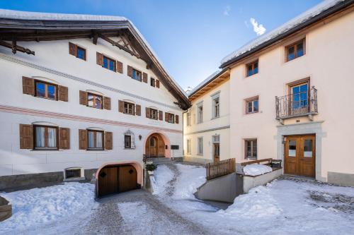  Chasa Curtin 17 in Sent GR