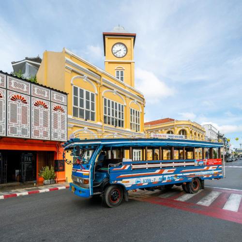 Quip Design Phuket Hotel16