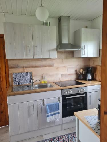 virtuve, Ferienhaus Weitblick in Barlt