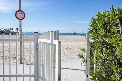 Sand Beach Apartments - image 7