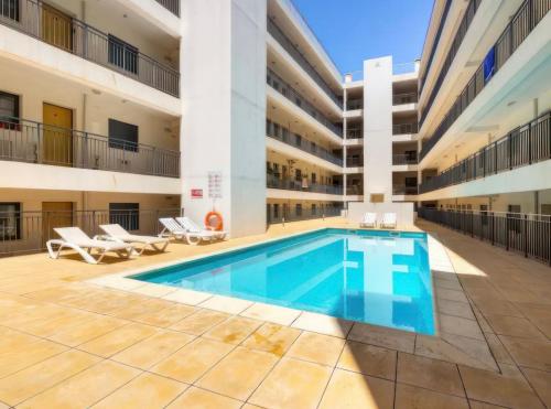 Sunshine apartment by Ammonite&Cо in Olhao