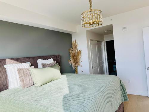 Crypto Arena Luxury Property