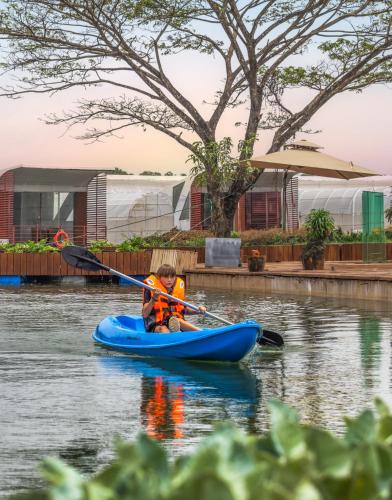 Bolagala Agro Floating Resort
