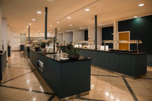 餐廳, MASLINICA Mimosa Lido Palace Hotel in 拉巴茨