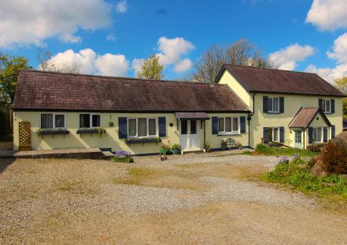 Blaencwm Cottages