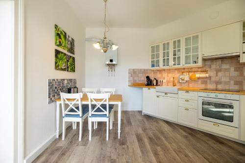 ห้องครัว, Albizia-Apartments in บาเดน