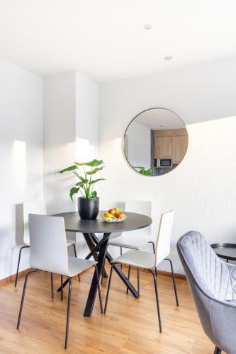 Special PICCO PICASSO Apartment Basel, Bahnhof Grossbasel 10-STAR