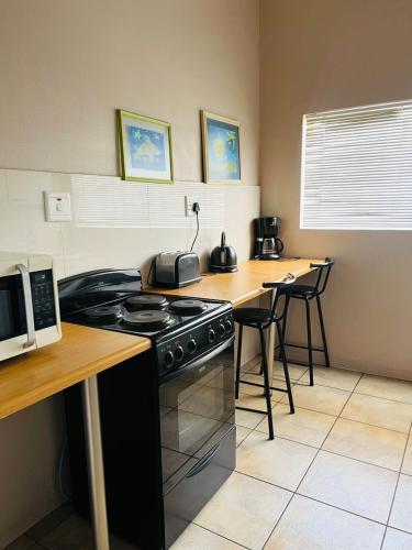 kuchnia, Stern self catering apartments in Windhuk