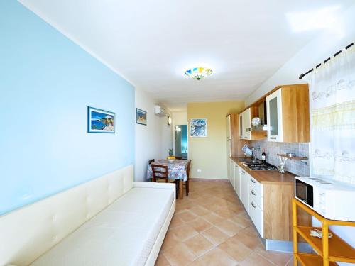Standard Apartment image 9