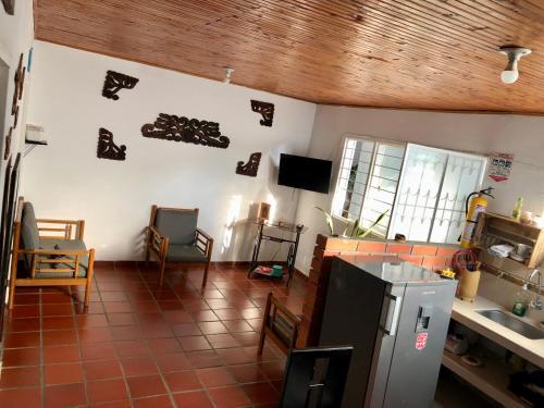 Koplietošanas atpūtas telpa ar TV, Hospedaje Los Capuchinos in Socorro