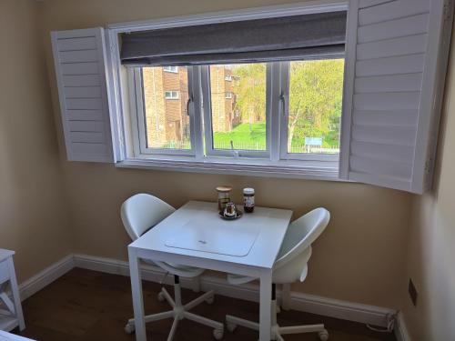 Clifton House O2 & Excel Rooms with private bathroom and Breakfast option, Londyn (zdjęcie 4)