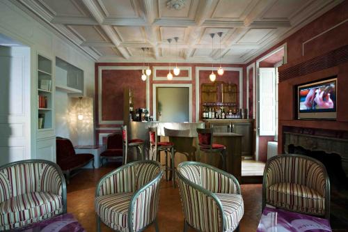 Pub/Lounge, Chateau Mentone in Saint-Antonin-du-Var