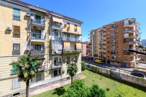 Surrounding environment, Domus Romeo in Centro Direzionale