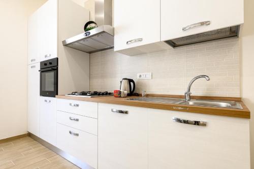 Kitchen, Domus Romeo in Centro Direzionale
