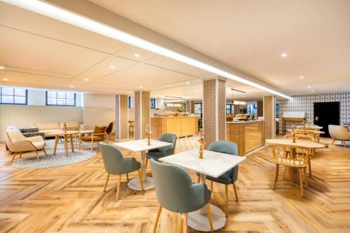 Citadines Canal Amsterdam - image 2