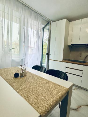 Golden Apartament in Selimbar
