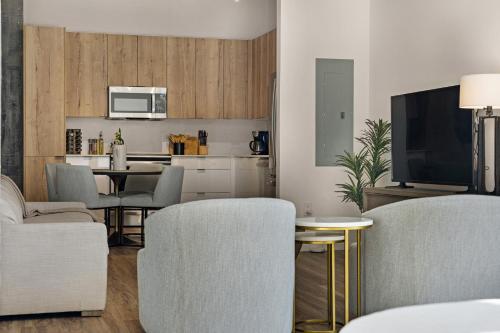 Roami at Little River Lofts Roami at Little River Lofts