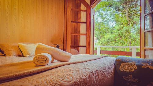 Deluxe Double or Twin Room image 3
