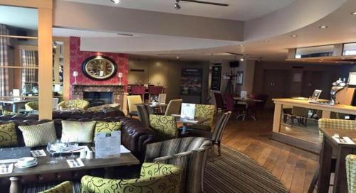 Regent Hotel Doncaster - image 8