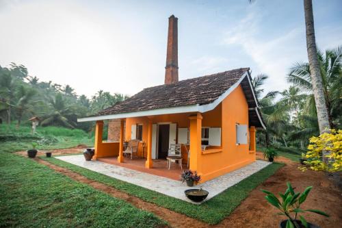 Surrounding environment, Chimney House by Serendia in Makandura
