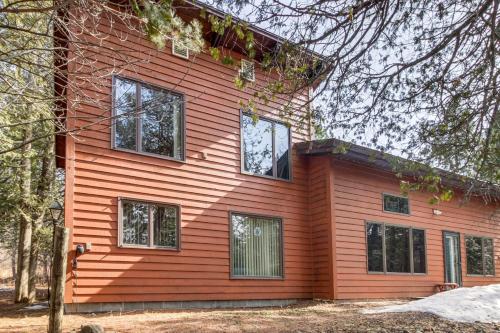 Family Cabin with Private Dock on Caribou Lake! in Lutsen