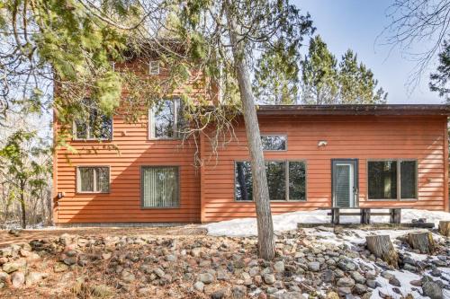 Family Cabin with Private Dock on Caribou Lake! in Lutsen